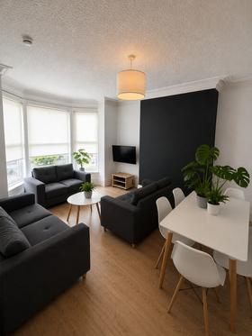 6 bedroom student house in Headingley, Leeds