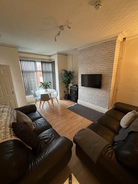 6 bedroom student house in Headingley, Leeds