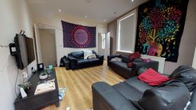 7 bedroom student house in Hyde Park, Leeds