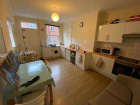 4 bedroom student house in Headingley, Leeds