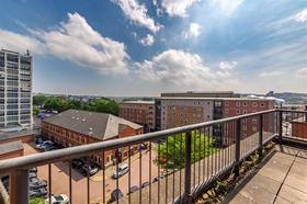 5 bedroom student apartment in City Centre, Newcastle