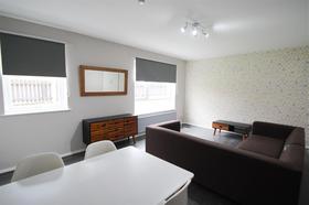 4 bedroom student apartment in Hyde Park, Leeds