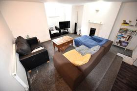 5 bedroom student house in Headingley, Leeds