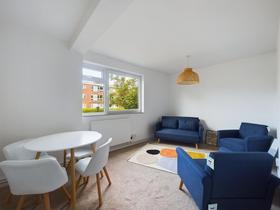 4 bedroom student apartment in Battersea, London