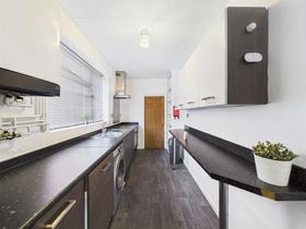 4 bedroom student house in City Centre, Loughborough