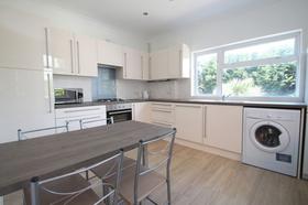 4 bedroom student house in Winton, Bournemouth