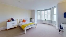 2 bedroom student apartment in Arboretum, Nottingham