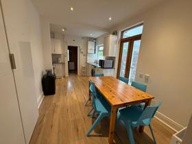 6 bedroom student house in City Centre, Exeter