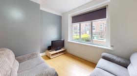 3 bedroom student house in Hyde Park, Leeds