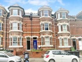 6 bedroom student house in Newtown, Exeter