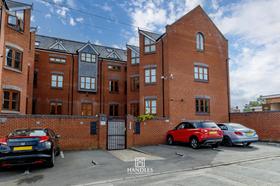 9 bedroom student house in Town Centre, Leamington Spa