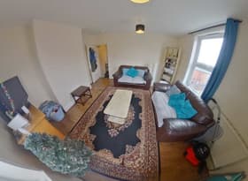 2 bedroom student apartment in Hyde Park, Leeds