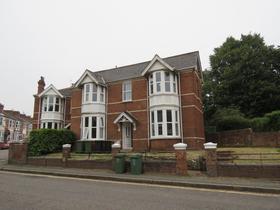 6 bedroom student house in City Centre, Exeter