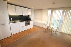 2 bedroom student apartment in City Centre, Nottingham