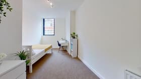 3 bedroom student apartment in City Centre, Sheffield
