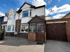 6 bedroom student house in East Oxford, Oxford