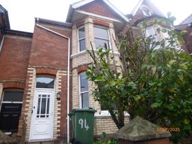 5 bedroom student house in Mount Pleasant, Exeter