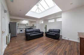 4 bedroom student apartment in Jesmond, Newcastle