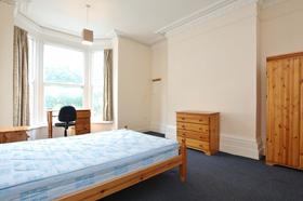 5 bedroom student apartment in Highfields, Leicester