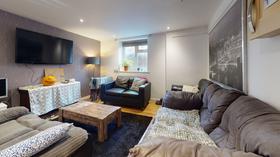 7 bedroom student house in Headingley, Leeds