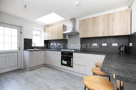 7 bedroom student house in Jesmond, Newcastle