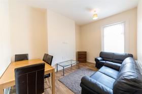 4 bedroom student apartment in Jesmond, Newcastle