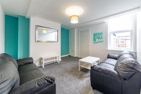 7 bedroom student apartment in Jesmond, Newcastle