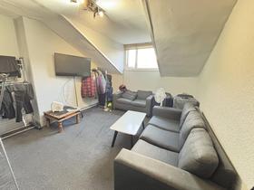 4 bedroom student house in Hyde Park, Leeds
