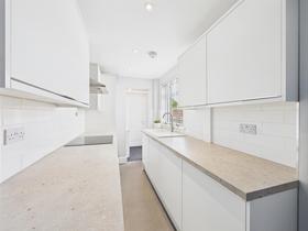 4 bedroom student house in Golden Triangle, Loughborough