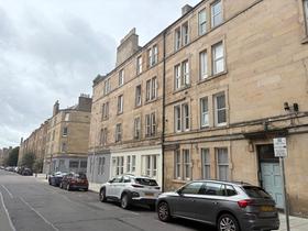 1 bedroom student apartment in Polwarth, Edinburgh