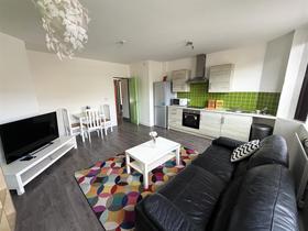 3 bedroom student apartment in Broomhall, Sheffield