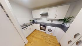 4 bedroom student apartment in City Centre, Nottingham