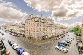 3 bedroom student apartment in New Town, Edinburgh