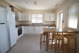 7 bedroom student house in Wallisdown, Bournemouth