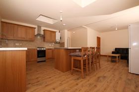 3 bedroom student house in Clarendon Park, Leicester