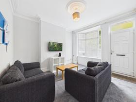 1 bedroom student house in Golden Triangle, Loughborough