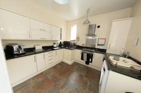 2 bedroom student apartment in Headingley, Leeds
