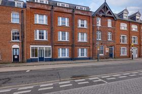 1 bedroom student apartment in Wincheap, Canterbury