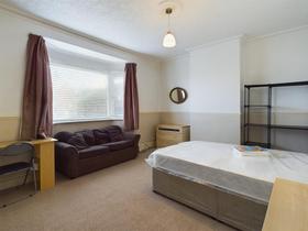 6 bedroom student house in Moulsecoomb, Brighton