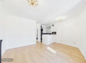 1 bedroom student apartment in Chelsea, London