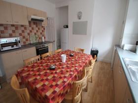 4 bedroom student house in Woodhouse, Leeds
