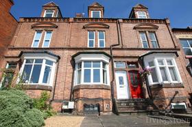 4 bedroom student house in Clarendon Park, Leicester
