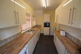 6 bedroom student house in Headingley, Leeds