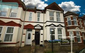 5 bedroom student house in The Polygon, Southampton