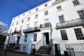 3 bedroom student apartment in Town Centre, Leamington Spa