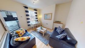 4 bedroom student house in City Centre, Nottingham