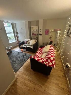 2 bedroom student house in Headingley, Leeds