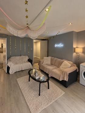 3 bedroom student house in Hyde Park, Leeds
