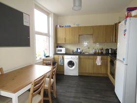 3 bedroom student house in City Centre, Exeter