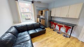 6 bedroom student house in Woodhouse, Leeds